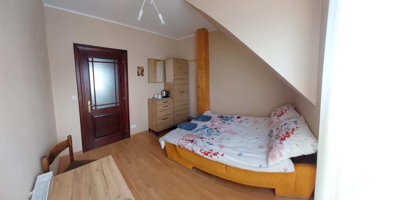 Hotel Dionizy Kosakowo Esterno foto